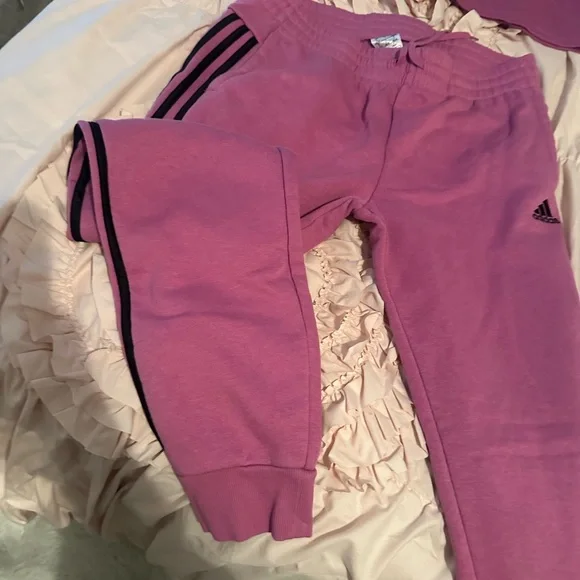 - Adidas Pink sweat suit outfit - Picture 3 of 3